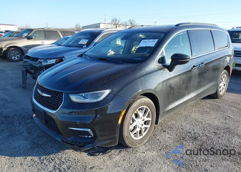 2022 Chrysler Pacifica Touring L z USA, uszkodzony, nr VIN 2C4RC1BG1NR177717